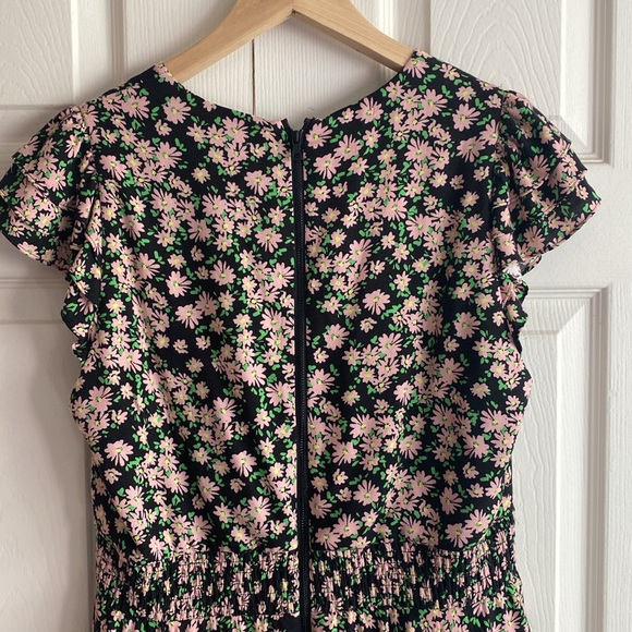 •Alice + Olivia Mariska Floral Romper - Picture 6 of 8